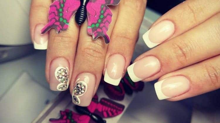 What is the best nail shape for fat fingers?